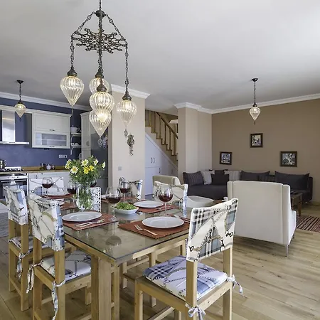 Alp 1 Villa