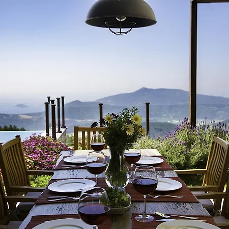 Villa Alp 1 *